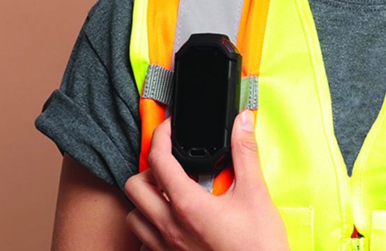 TeQ Shield™ 跟踪器：智能标签-Smart Tag和智能头盔-Smart Hardhat5.png
